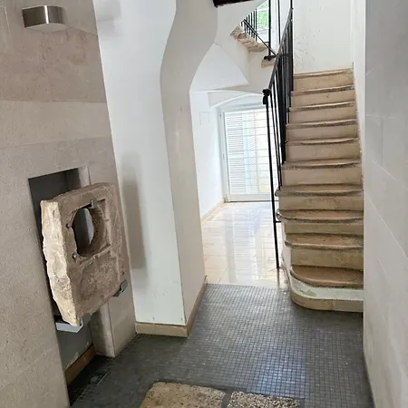 Nika House Μπάρι